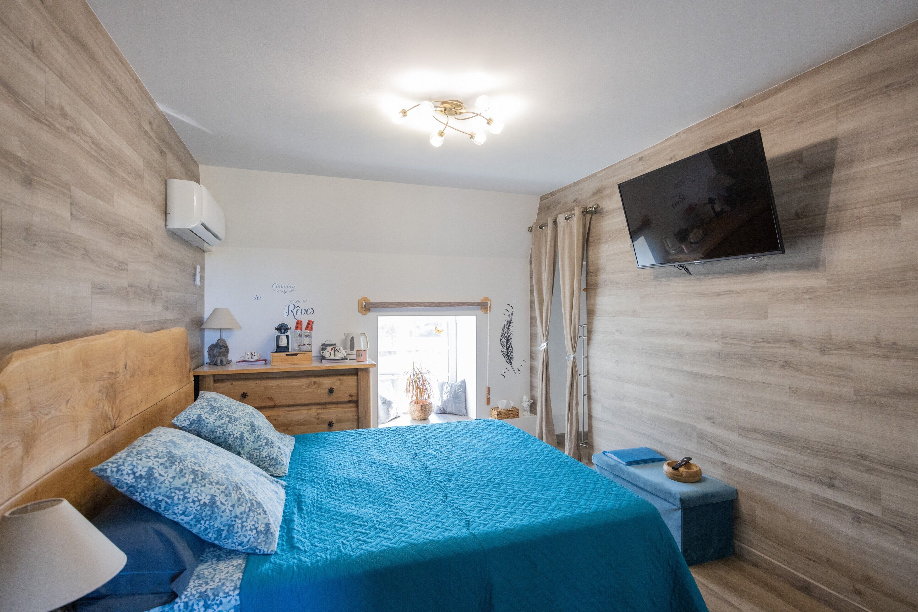 1 bedroom, WiFi, bed sheets