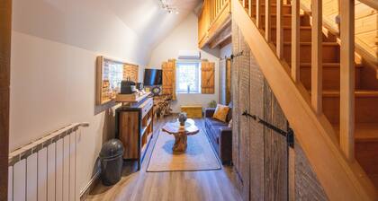 Chambre d’hôtes « Chambre Uriël » avec vue montagne, Wi-Fi et climatisation