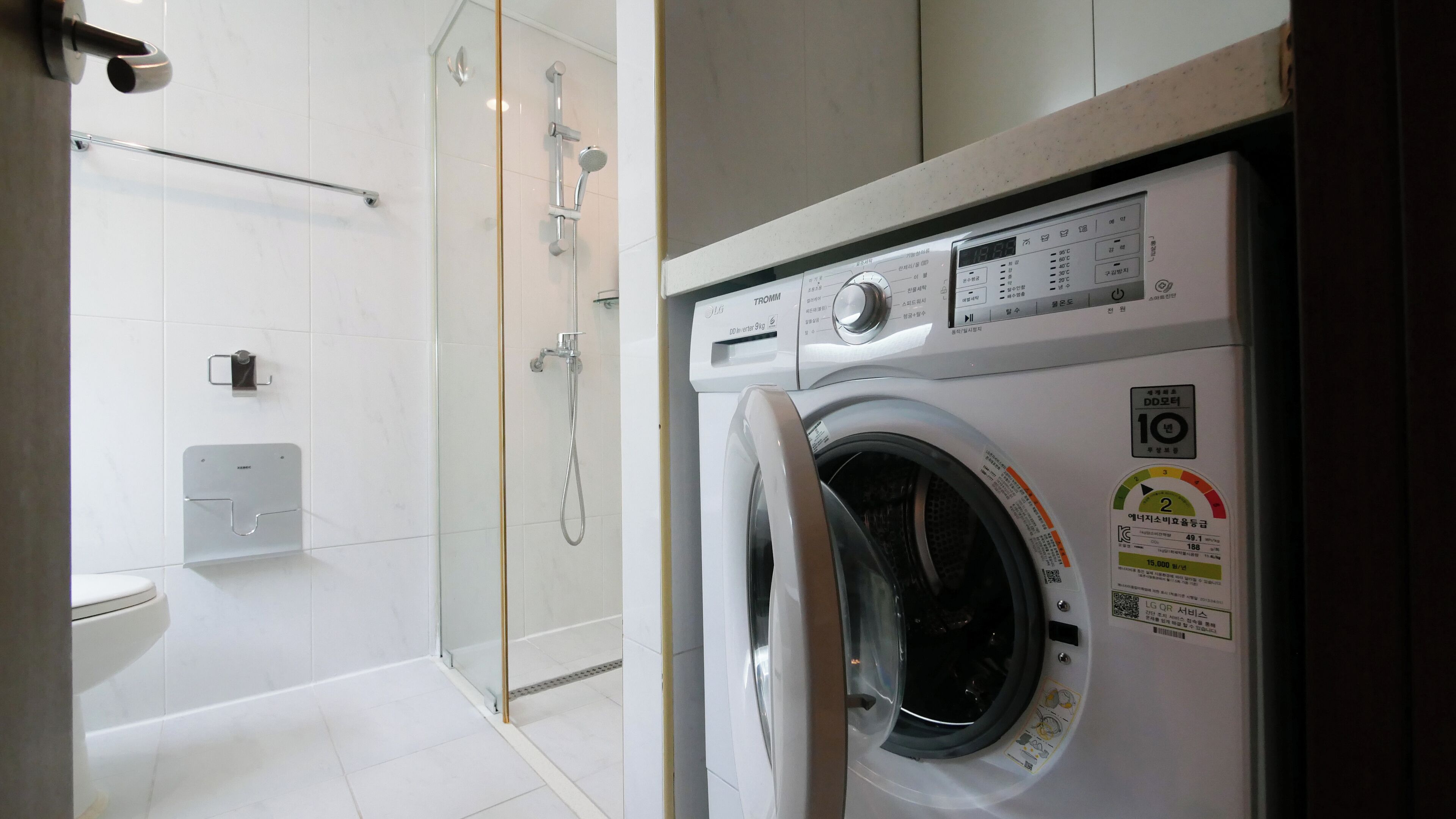 Hair dryer, towels, soap, toilet paper