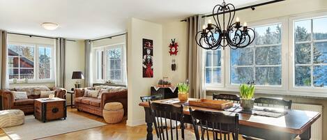 Tv, pejs, bordtennisbord