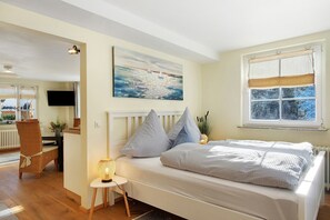 Bügeleisen/Bügelbrett, WLAN, Bettwäsche