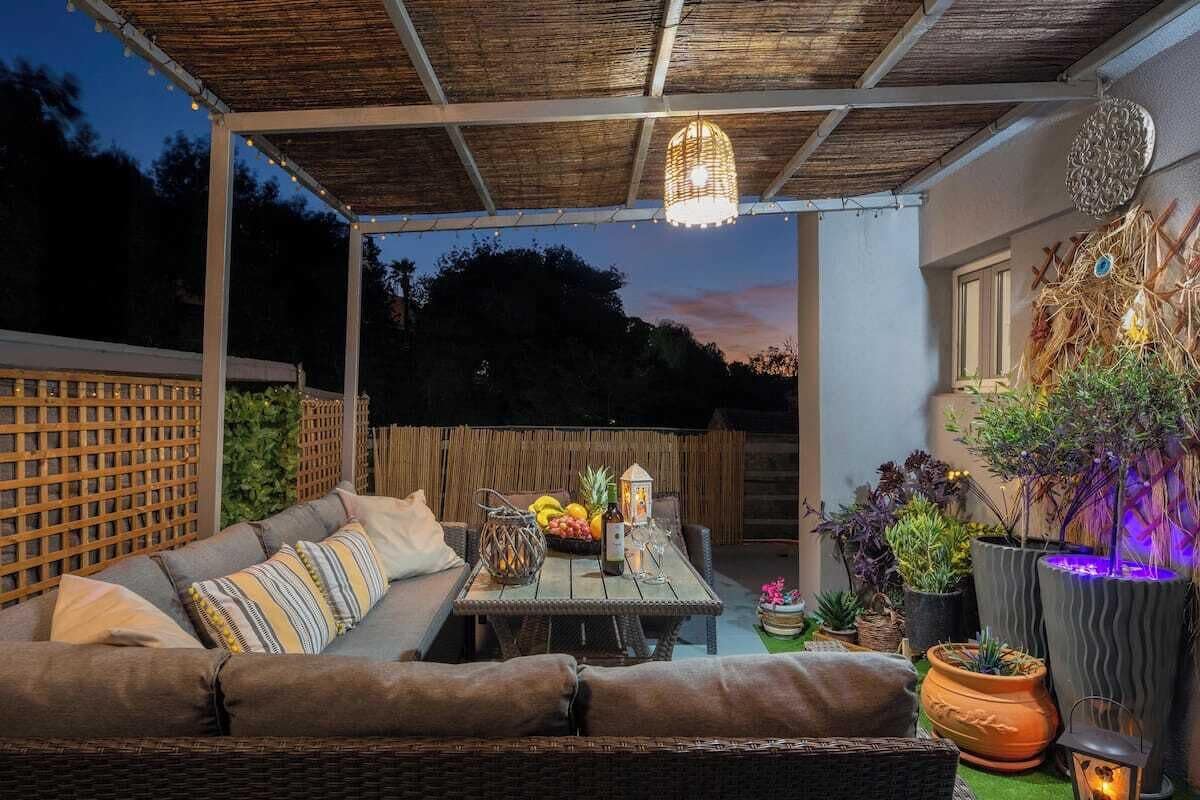 Villa Deluxe, balcon, vue ville | Terrasse/Patio