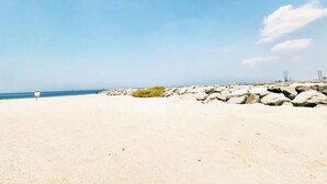 Beach - La Cote B5 110 (Dubai)