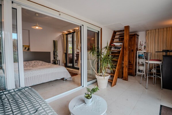 1 habitación, wifi y ropa de cama 