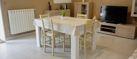 تناول الطعام