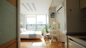 1 chambre, fer et planche à repasser, Wi-Fi, draps fournis