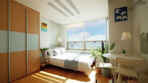1 chambre, fer et planche à repasser, Wi-Fi, draps fournis