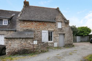 Exterior - Maison & Happiness in the Heart of the Salt Marshes (Batz-sur-Mer)