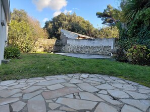 Property grounds - Maison & Happiness in the Heart of the Salt Marshes (Batz-sur-Mer)