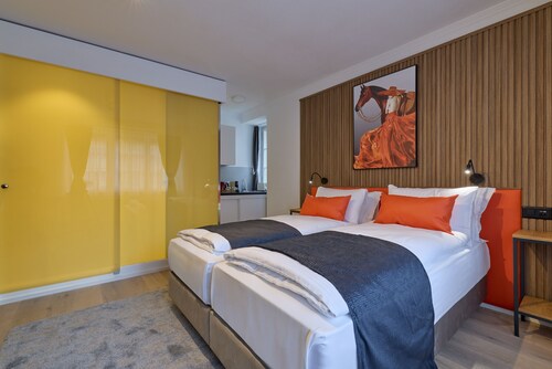 Franziskaner by Centra