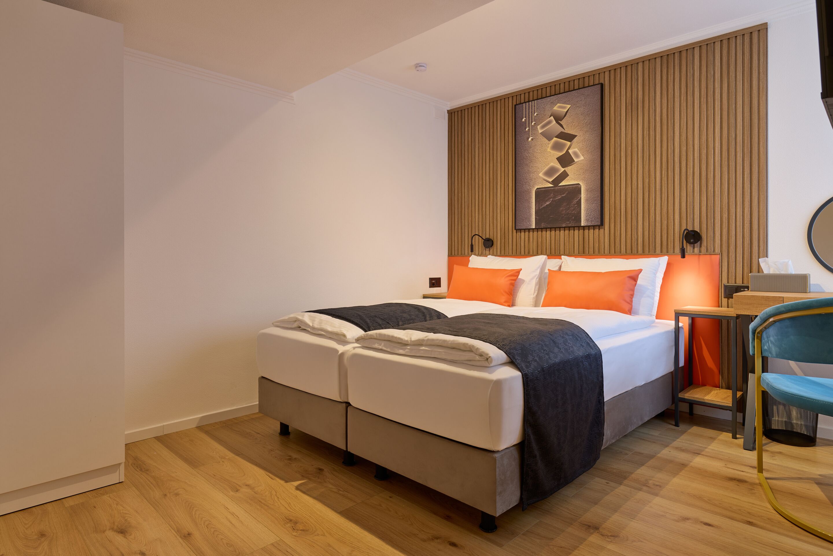 Superior-Studio, Nichtraucher