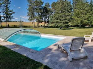 季節性室外泳池