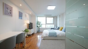 1 bedroom, iron/ironing board, WiFi, bed sheets