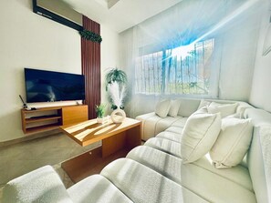 Living area - Appartement Moderne Centre-Ville 2 min de la Plage (Tanger)