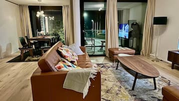 TV, stereo