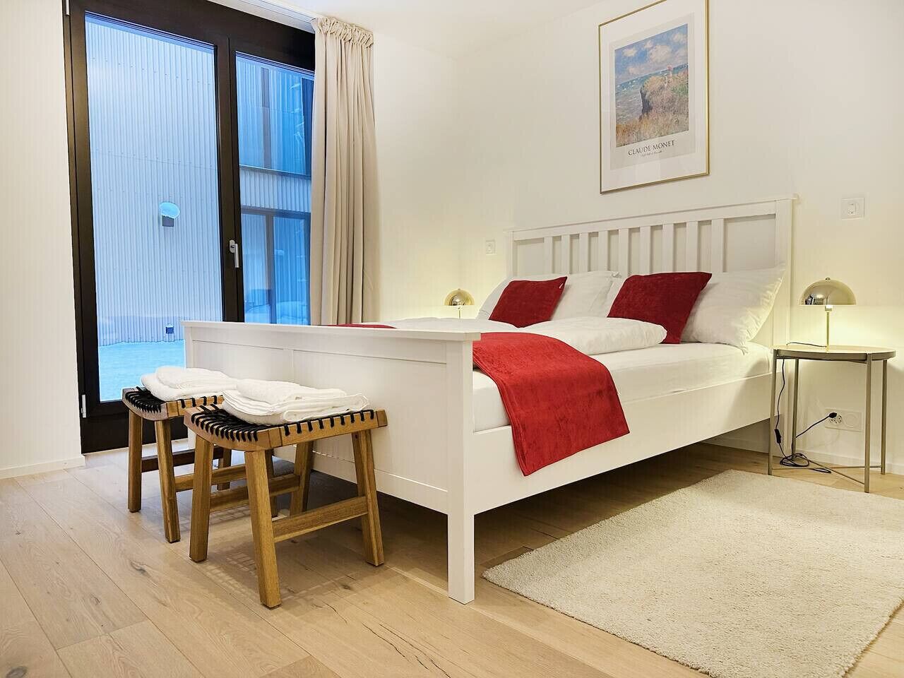 2 slaapkamers, reisbedje, gratis wifi, beddengoed