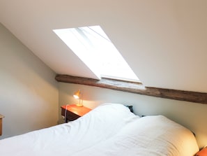 1 Schlafzimmer, Bügeleisen/Bügelbrett, Bettwäsche