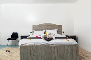 Estudio clásico | Decoración individual, mobiliario individual, wifi gratis