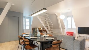 Dining - Luxury & Design duplex - 5 min from Louvre Museum - 6 guests (Paris)