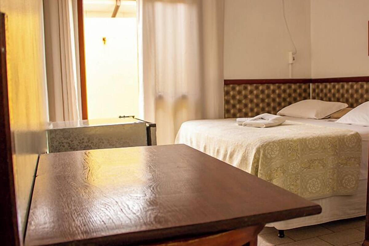 Triple Room | Desk, WiFi (free)
