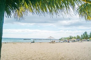 BBQ/picnic Area - Hotel Juan Dolio (Guayacanes)
