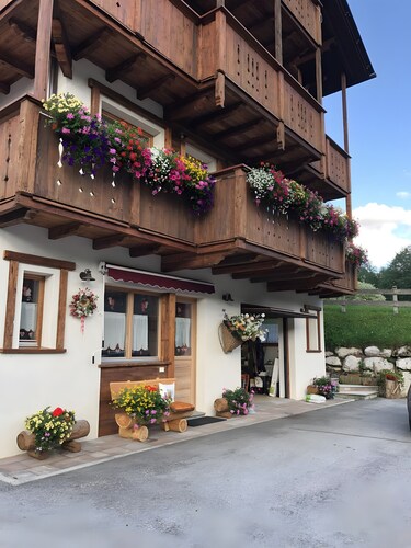 Holiday Home 'Tabià Padola' with Mountain View