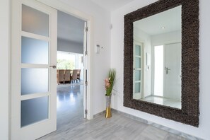 Interior - Amazing Seaview Penthouse 3BR in Unique Villa Finlandia Marbella, Cabopino (Marbella)