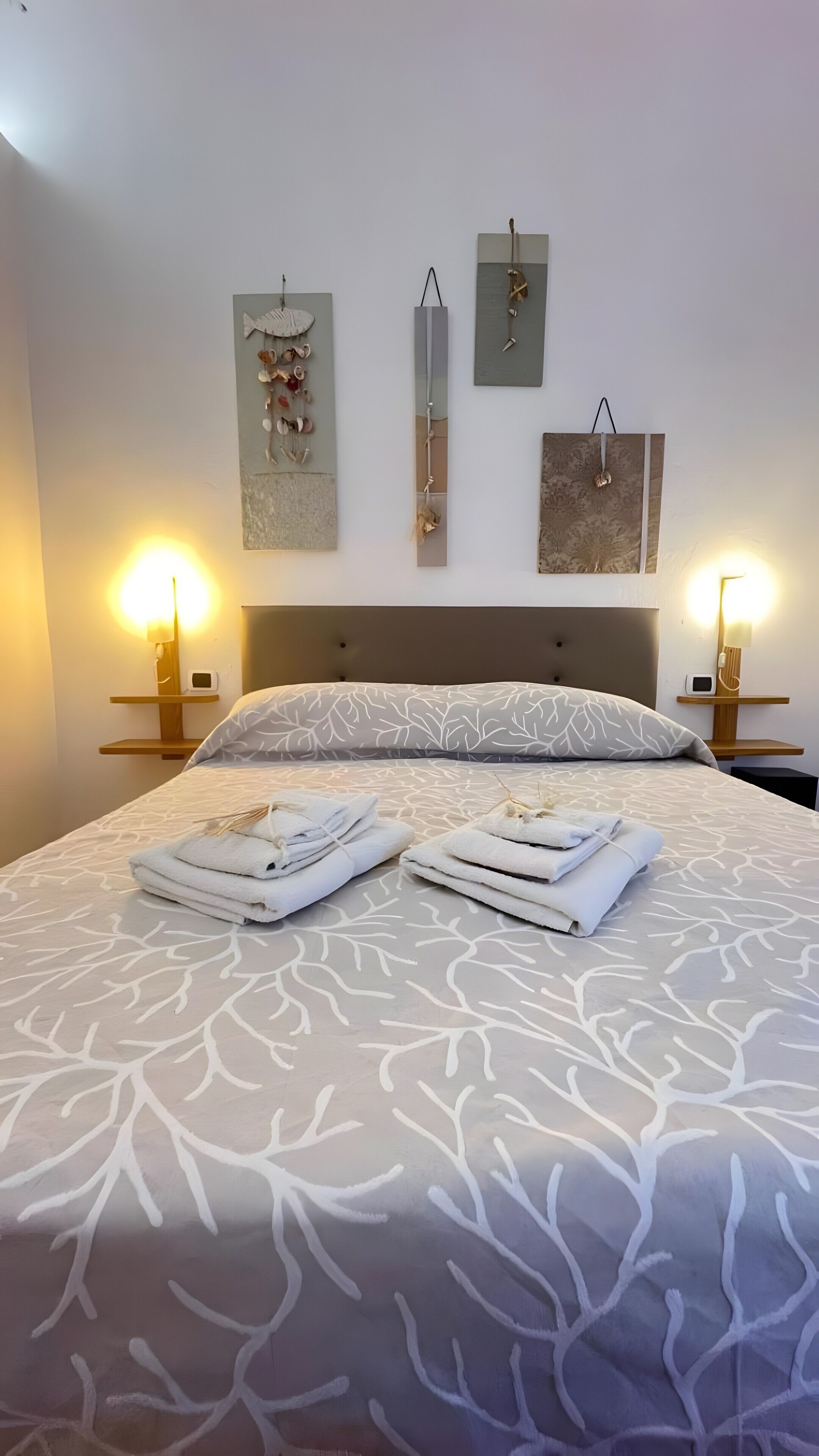 Fer et planche à repasser, Wi-Fi, draps fournis