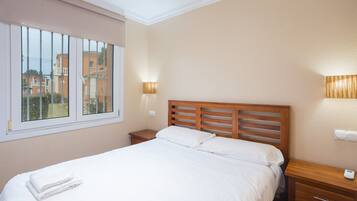 Tabla de planchar con plancha y wifi