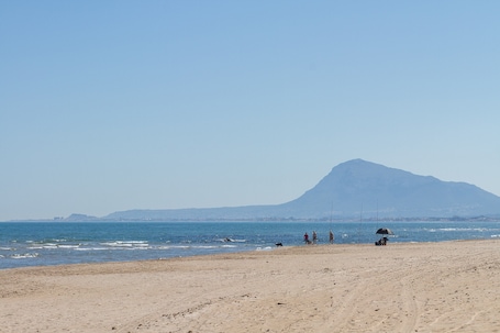 Beach nearby. Apartment 'Met Oliva' in Oliva Near the Beach and Equestrian Center