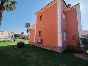 Exterior - Apartment 'Met Oliva' in Oliva Near the Beach and Equestrian Center (OLIVA)