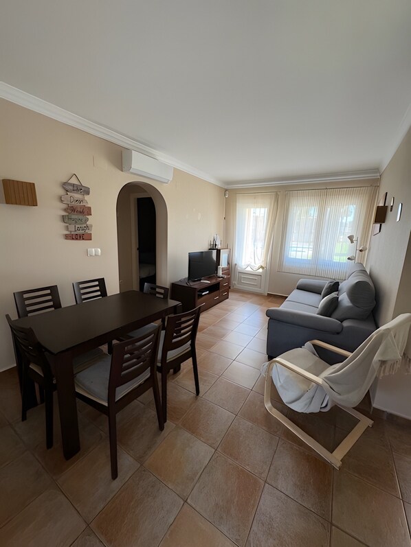 Interior - Apartment 'Met Oliva' in Oliva Near the Beach and Equestrian Center (OLIVA)