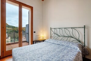 Fer et planche à repasser, Wi-Fi, draps fournis