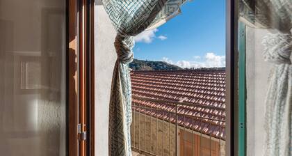 Apartment 'La Dolce Vita - Unit 17' with Mountain View and Private Terrace