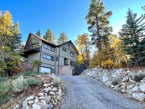 Exterior - Big Bear Escape - Quiet Family Friendly Cabin - Late Check Out Available! (Big Bear)