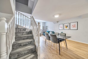 House | 3 bedrooms - Host Stay Apartment 8 Stanley Street (Liverpool)