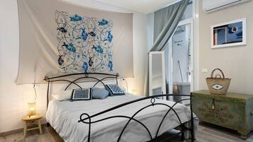 2 slaapkamers, een strijkplank/strijkijzer, wifi, beddengoed