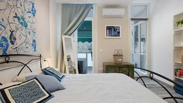 2 slaapkamers, een strijkplank/strijkijzer, wifi, beddengoed