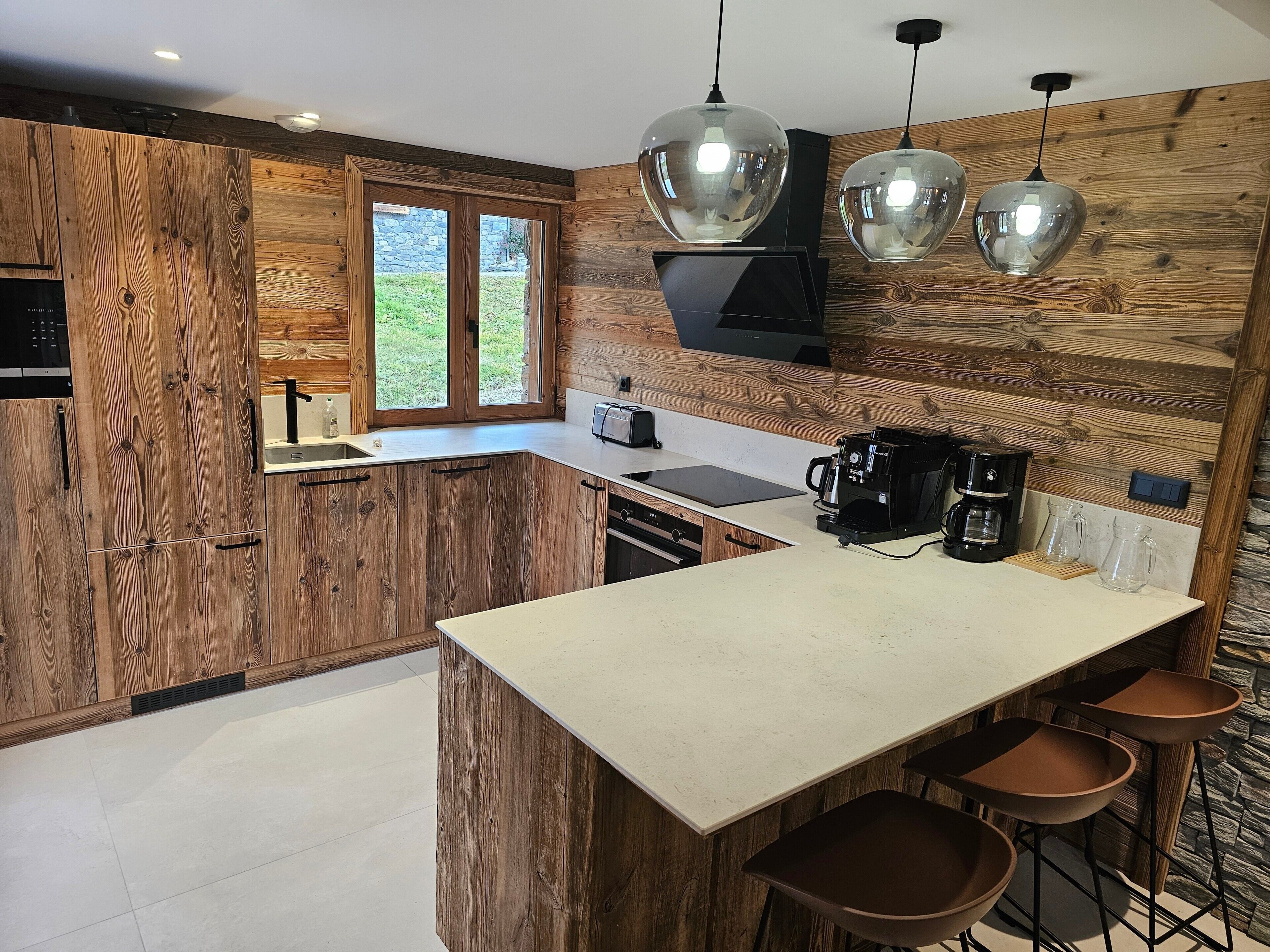 Microwave, oven, dishwasher, toaster