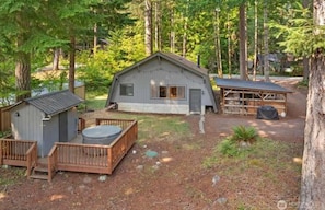 Exterior - Serene 1-bedroom cabin in charming Ashford perfect for getaway (Ashford)