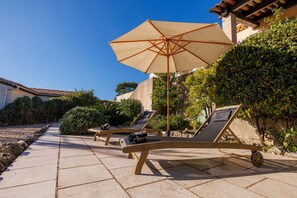 Terrace/patio - Villa Miradou – Sea View & Pool (Saint Paul de Vence)