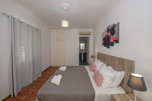 3 bedrooms, iron/ironing board, free WiFi, bed sheets - Paola House Agios Stefanos (Corfu)