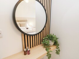 2 bedrooms, individually decorated, individually furnished, free WiFi