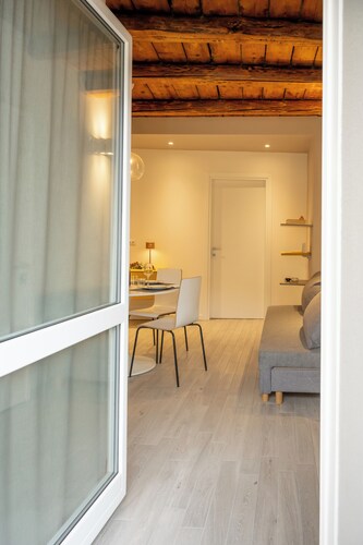 Village dwelling - apartment Jolly and Lula