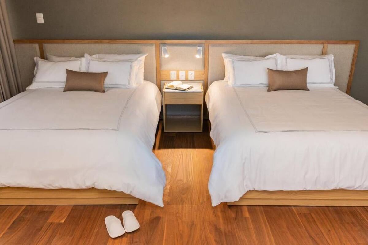 Suite | Zimmersafe, Bügeleisen/Bügelbrett, kostenloses WLAN