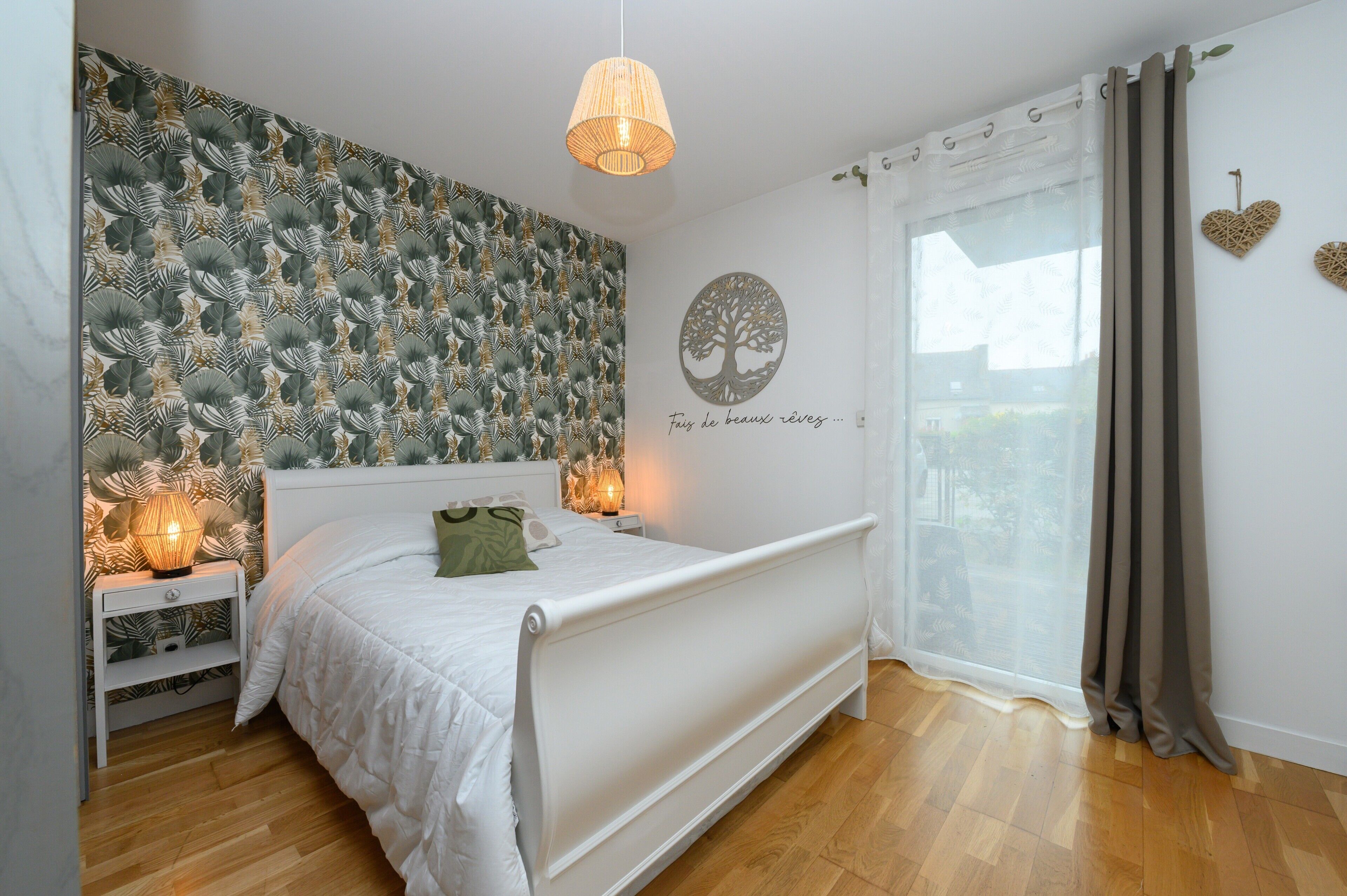 1 chambre, fer et planche à repasser, Wi-Fi