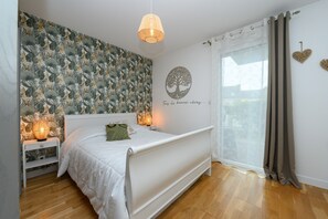 1 chambre, fer et planche Ă repasser, Wi-Fi