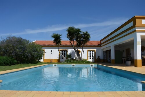 Alentejo Tranquility Retreat with Private Pool
