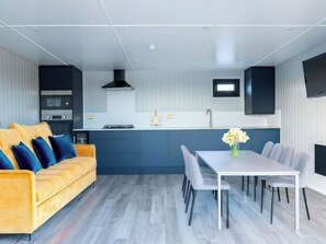 Cottage | Dining - Nightingale Lodge (Stockton-on-Tees)