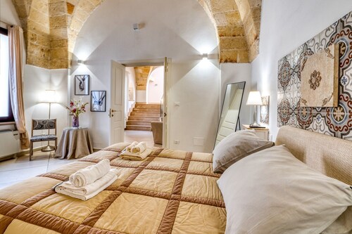 Volta Apartment with Private Terrace, Wi-Fi and Air Conditioning